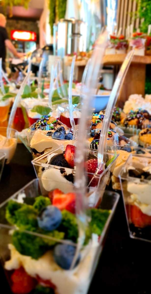 Smaczna kuchnia domowa w Ośrodku Uroczysko – dania regionalne i catering