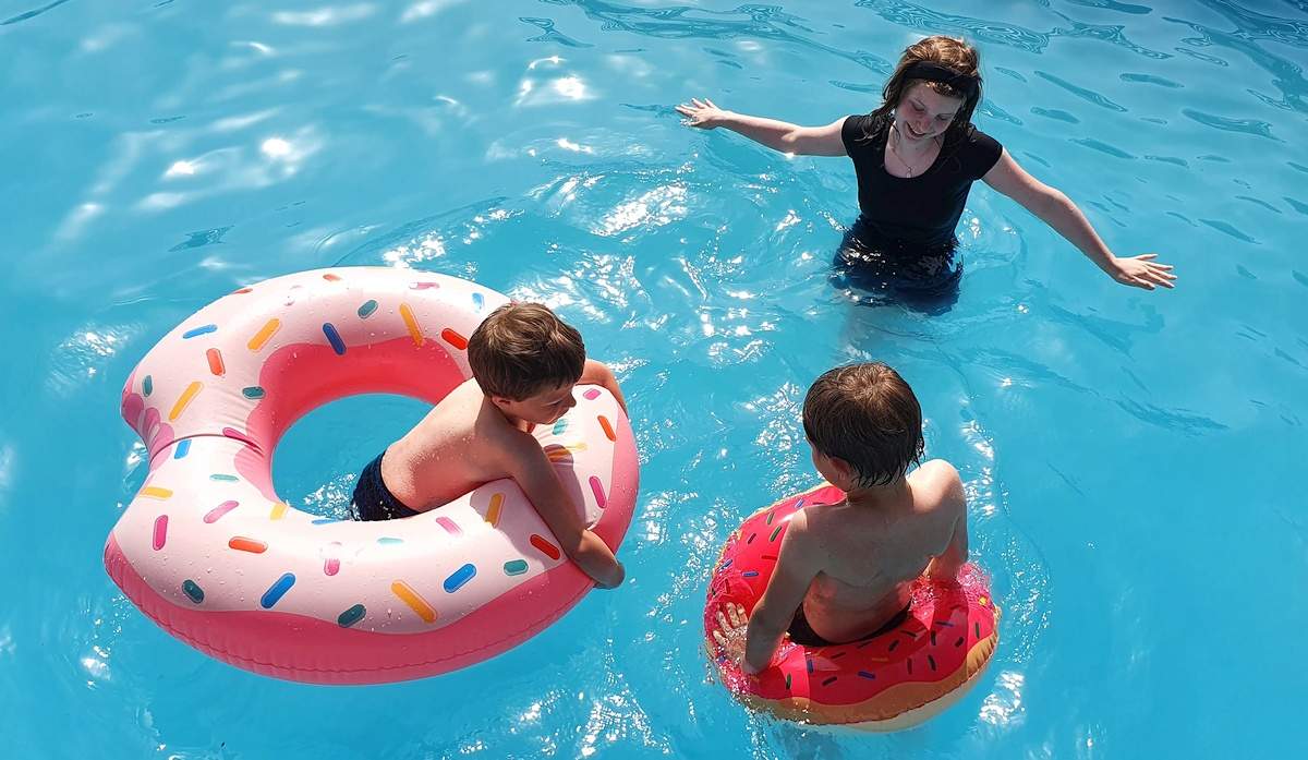 Ośrodek Uroczysko w Słopcu – malownicze położenie wśród lasów Gór Świętokrzyskich